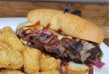 Tahoma Valley Bar & Grill | Yelm, Washington